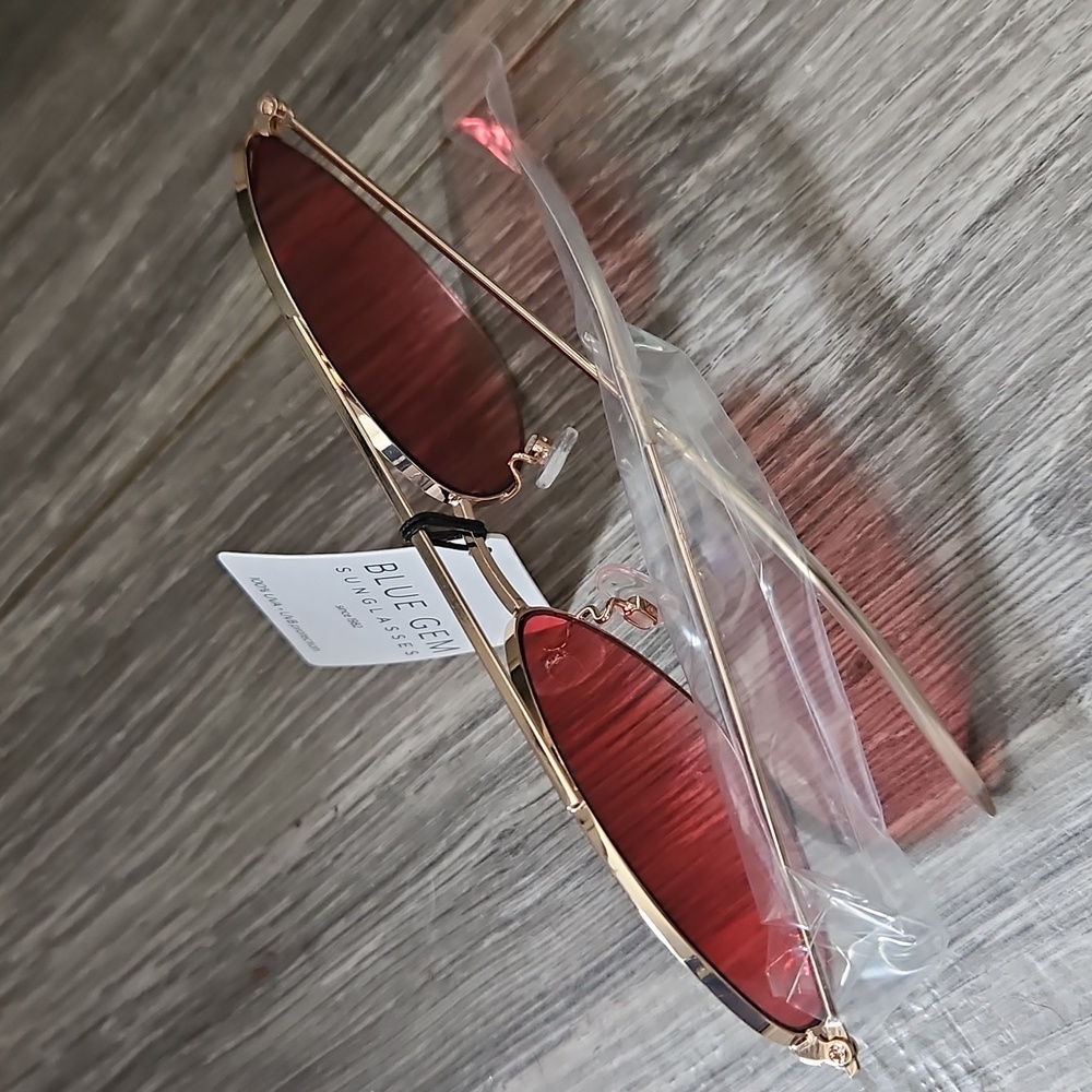 Gold Frame/Rose Lens UVA/UVB Protective Sunglasses- New With Tags - Picture 6 of 7